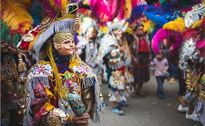 Guatemala celebrations colorful worldatlas chichicastenango